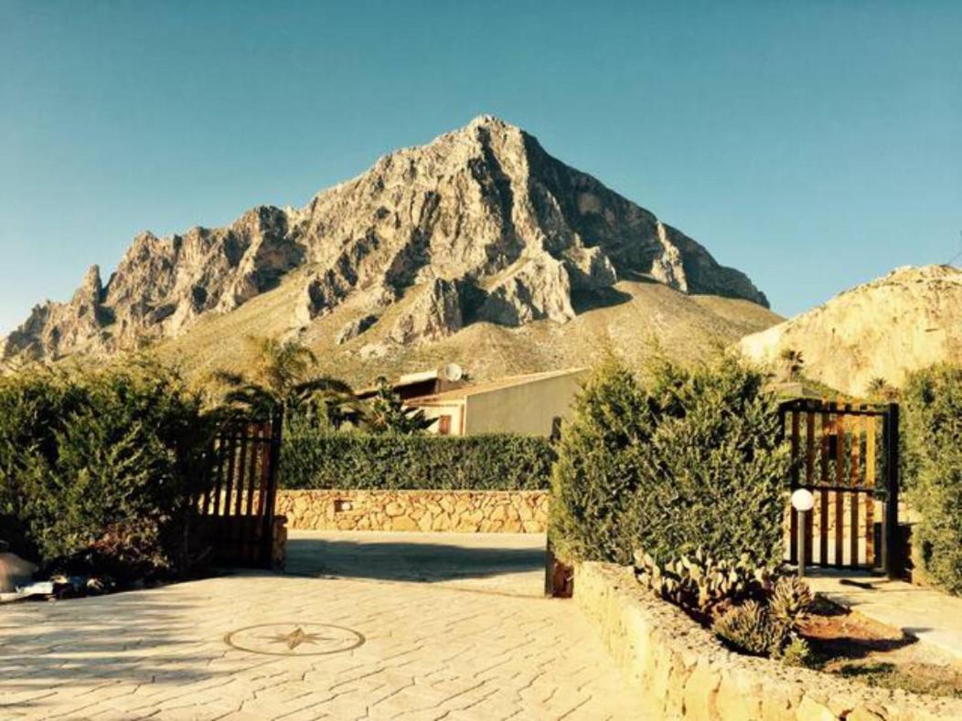 קוסטונאצ'י Villa Orizzonte מראה חיצוני תמונה